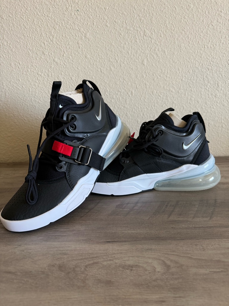 Nwt Men’s Nike Air Force 270 | Black | Size 8
